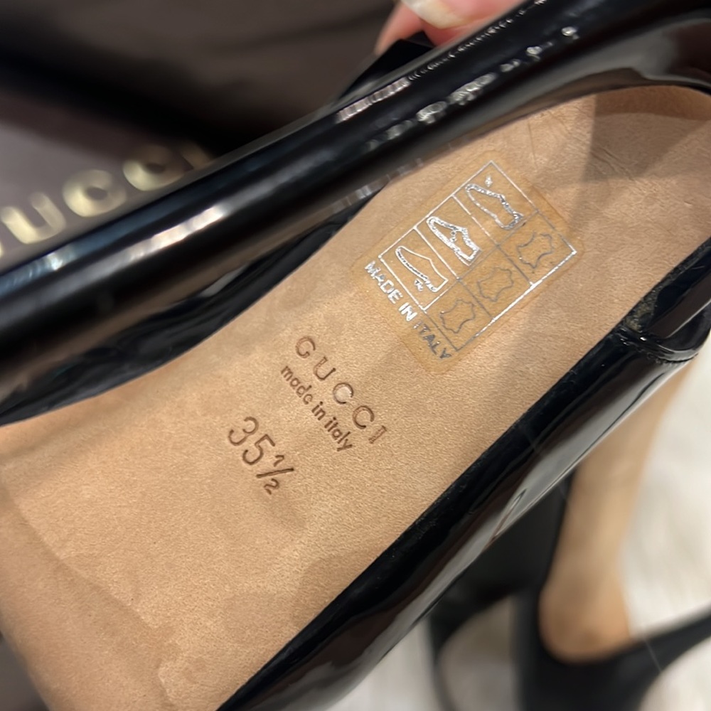 Gucci 35.5 peep toe slingback black patent pumps - Picture 4 of 7
